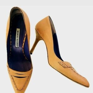 Manolo Blahnik Tan Women's Heels